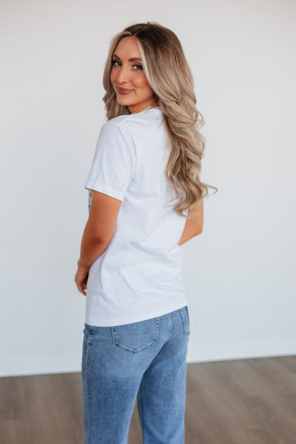 Break-Horses-Not-Hearts-Graphic-Tee-5
