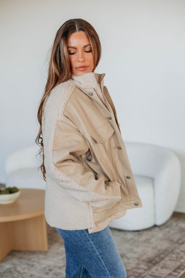 Chantria-Sherpa-Jacket-2